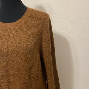 LAST CHANCE Loft rust brown sweater